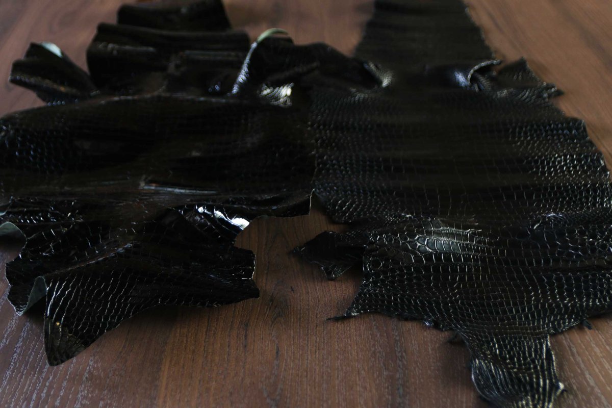 画像3: 【定番革】ワニ革／クロコダイル／スモールクロコ／イリエワニ／ポロサス (3)