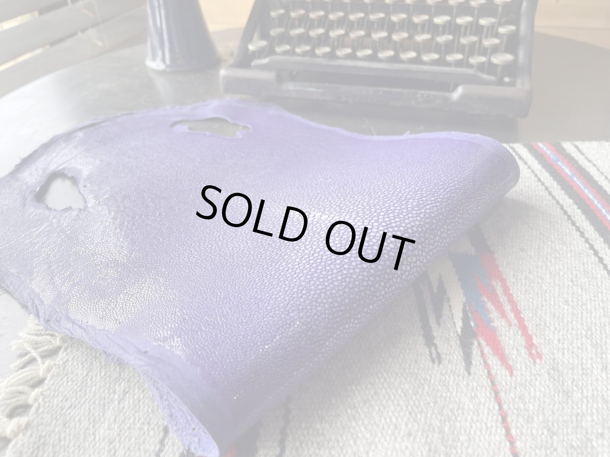 エイ革パープル