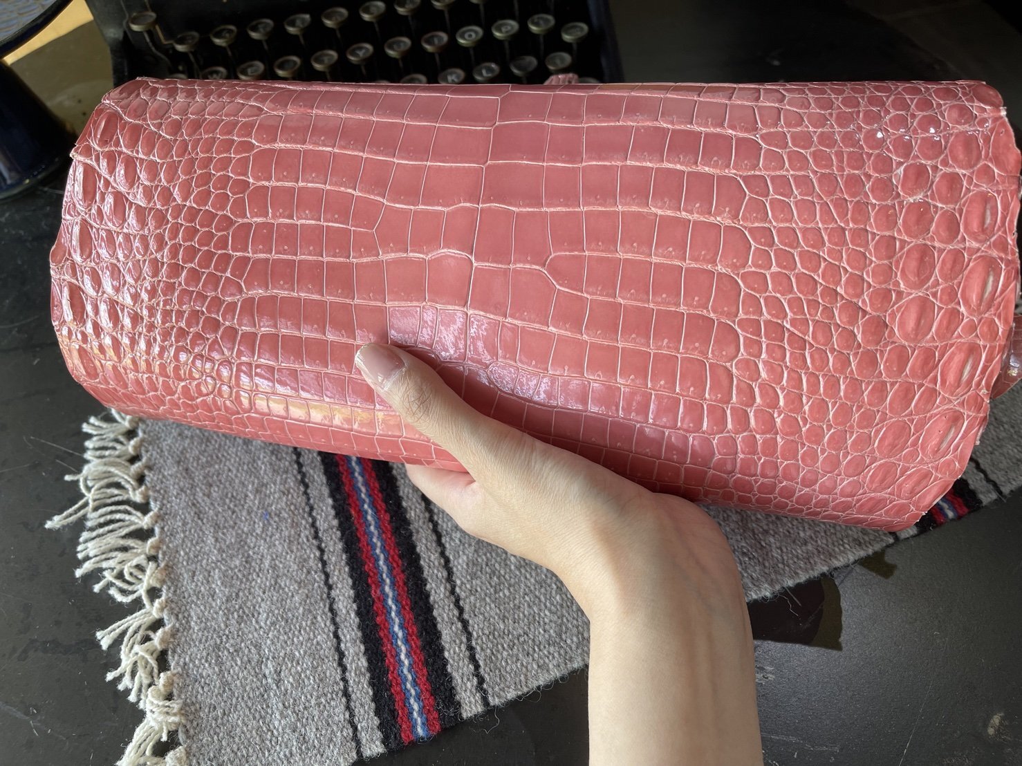 コーラルピンク 長財布対応 クロコダイル革